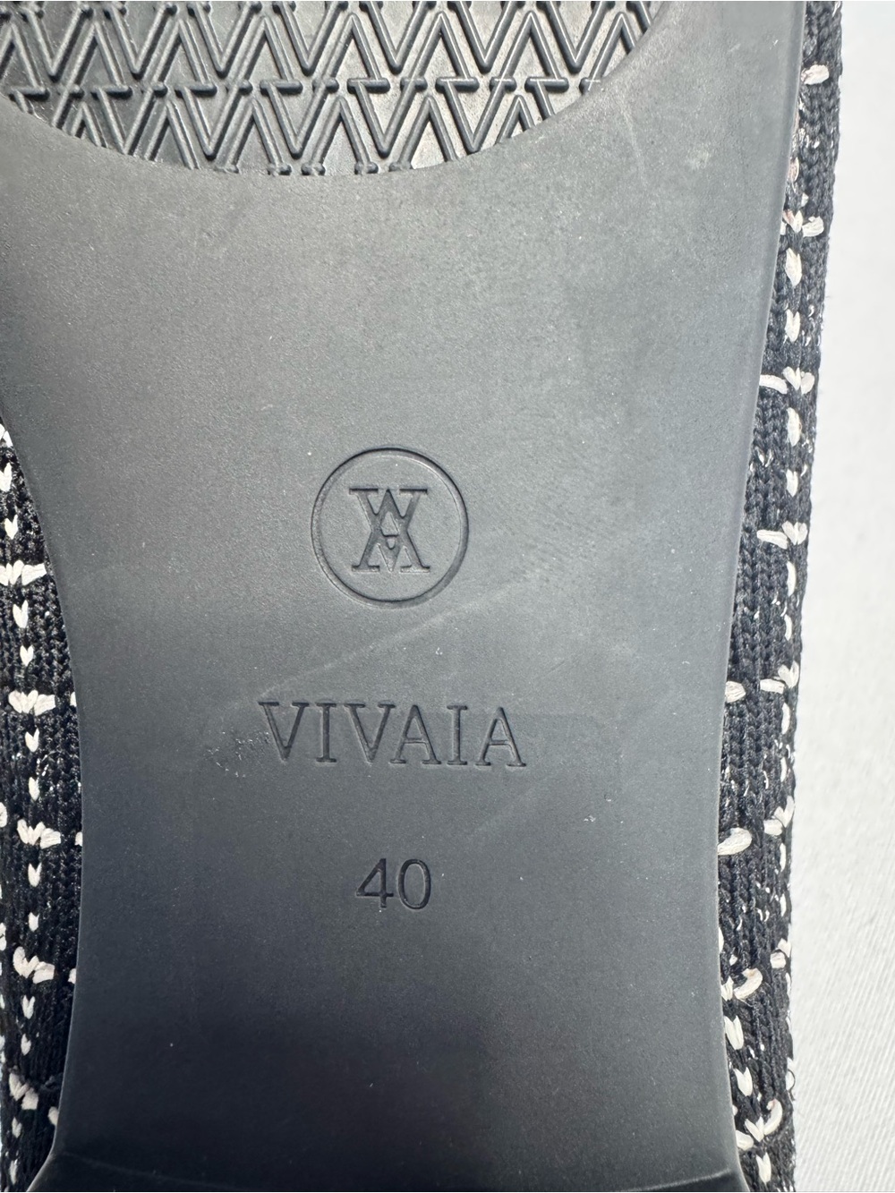 VIVAIA Audrey Round Toe Woven Knit Loafers Black White Tweed Metallic Size 40 - Picture 6 of 6